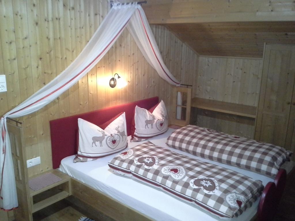 Berggasthaus Agritur Moserhof Braies  Quarto foto